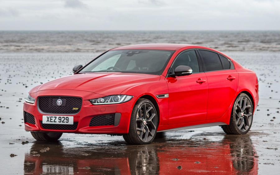 Jaguar XE 300 Sport (UK) '2018